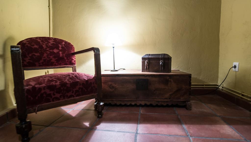 Turismo Rural La Ojinegra Alloza Chambre photo