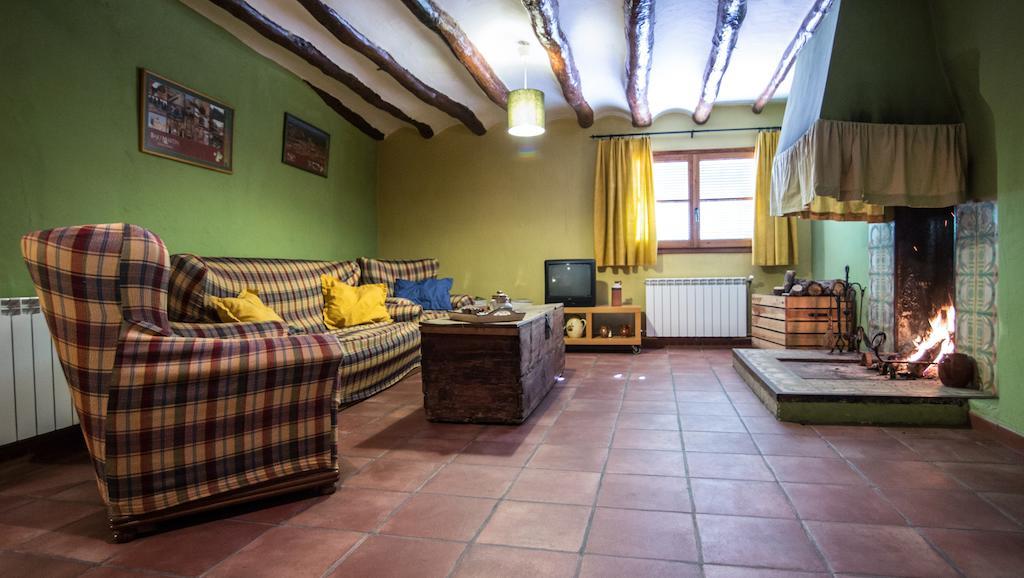 Turismo Rural La Ojinegra Alloza Chambre photo